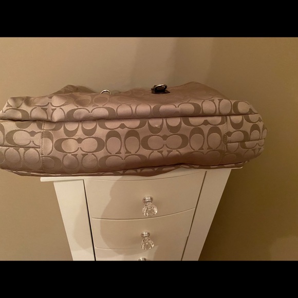 Coach Purse tip handle - Picture 7 of 7